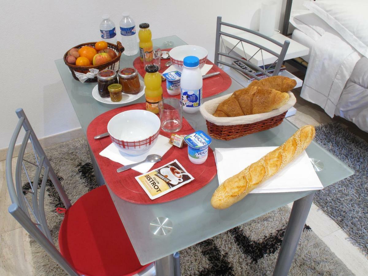 La Cour Des Amis Acomodação com café da manhã Vendenheim Exterior foto